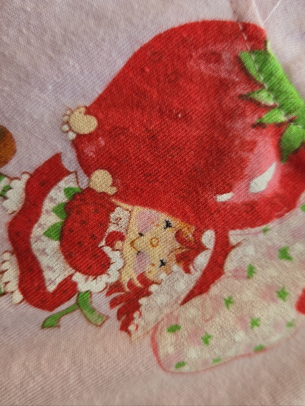 🍓Strawberry Shortcake Criss-Cross V-Neck Graphic Tee - Size Large🍓SWEETEST TOP - Picture 10 of 11